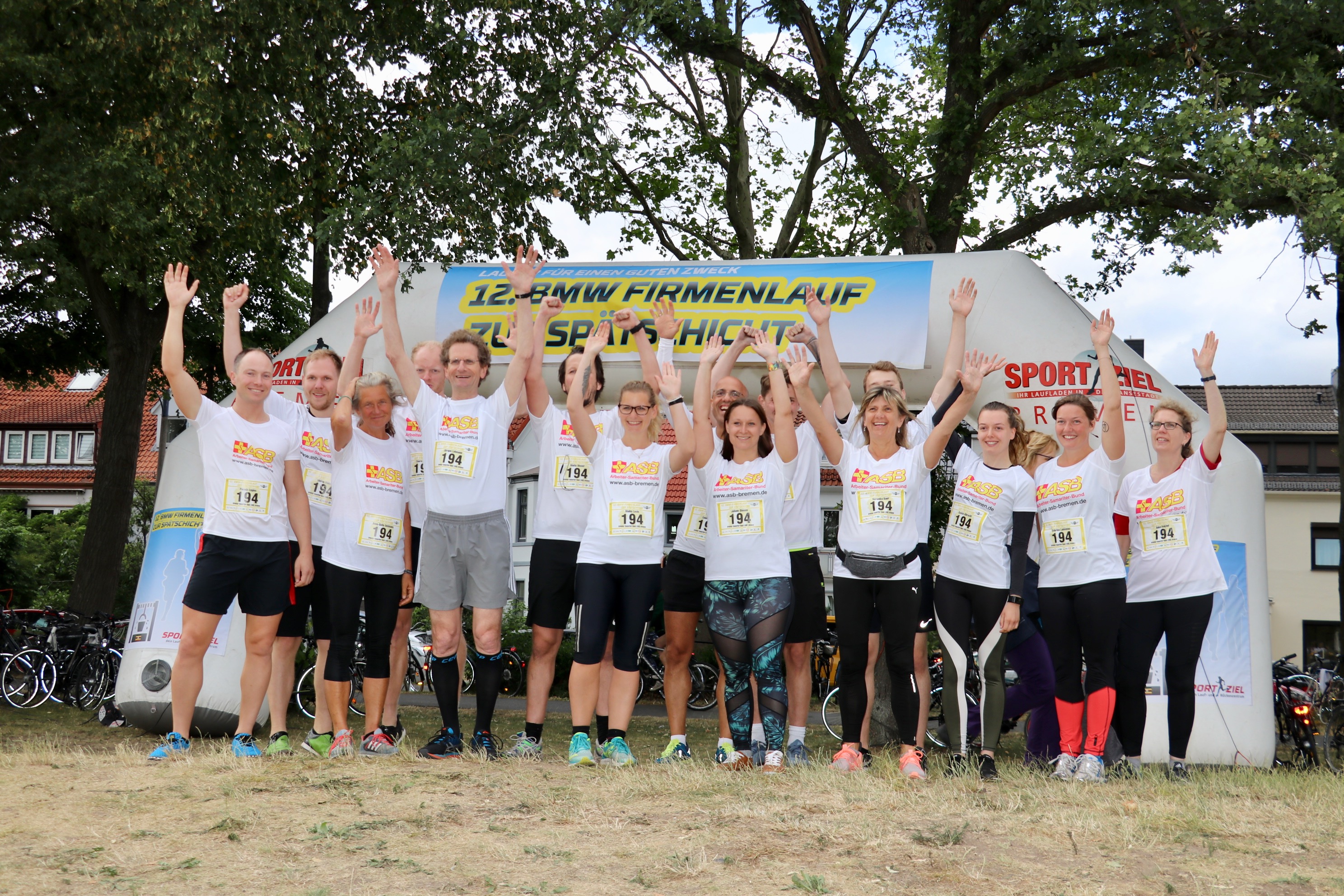 Der ASB Bremen beim 12. BMW Firmenlauf zur Spätschicht