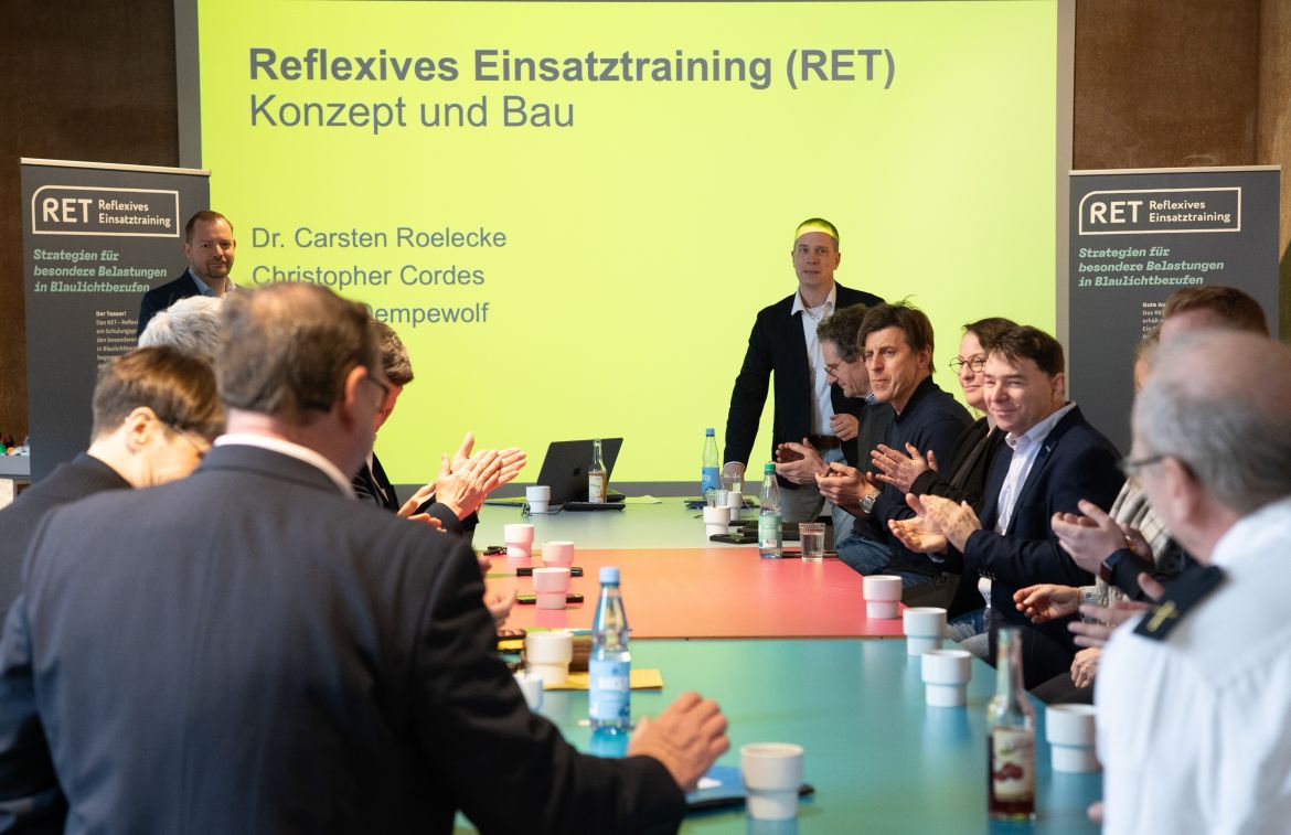 RET-Workshop 008.jpg